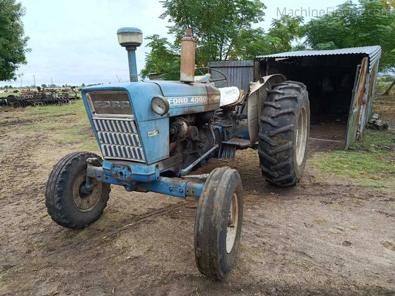 Tractor menor de 50 hp 4000