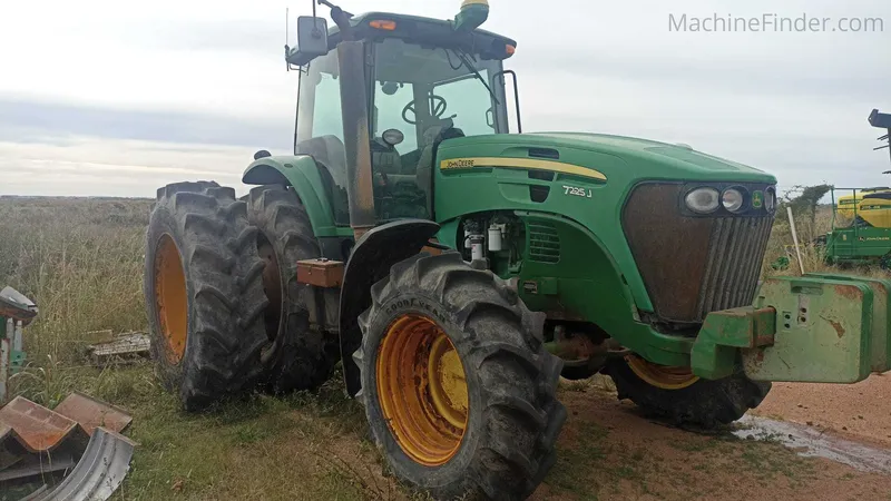 Tractor mediano (de 100 0190 hp) 7225J