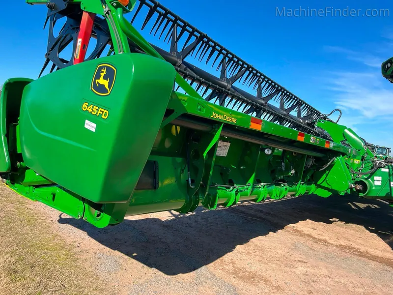 Plataforma para cosechadoras 645FD