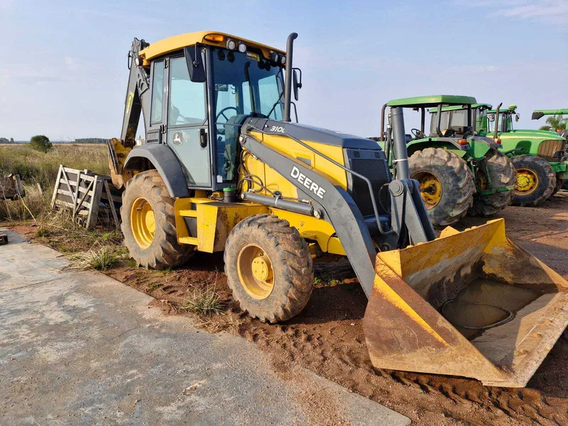Retroexcavadora John Deere 310L BZ